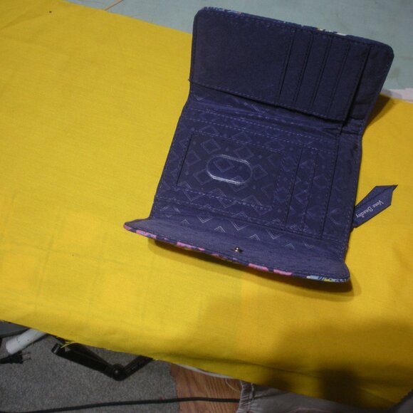 Vera Bradley tri fold Wallet Dark Purple - Picture 2 of 2